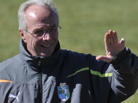 Sven-Goran Eriksson comanda a equipe que será a próxima adversária do Brasil