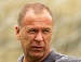 MANO MENEZES. O técnico do Corinthians é considerado o favorito a assumir a seleção brasileira. Raramente se envolve em polêmicas e passa a sensação de segurança à frente de um time. Sua falta de experiência em confrontos internacionais pesa contra