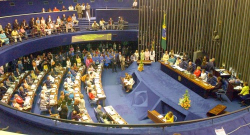 plenario-senado-tv