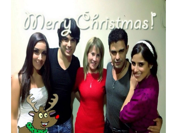 Zilu posta foto de Natal com Zez&eacute; e fam&iacute;lia - Natal 2012 - R7