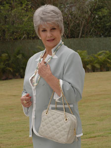 Iris Brüzzi