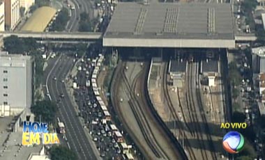 Greve no Metrô deixa cidade com mais de 250 km de congestionamento