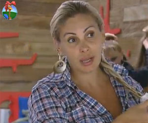"Ela não está mostrando quem é", diz Angela Bismarchi sobre Penélope Nova "Ela não está mostrando quem é", diz Angela Bismarchi sobre Penélope Nova