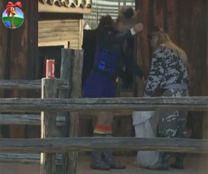 Fazendeira Robertha revela a Léo Áquilla suas prioridades dentro do reality Fazendeira Robertha revela a Léo Áquilla suas prioridades dentro do reality