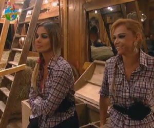 Léo revela qual seria o nome de Robertha caso ela fosse um travesti Léo revela qual seria o nome de Robertha caso ela fosse um travesti