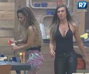 Nicole mostra preocupação por Viviane e a atriz agradece o carinho da amiga Nicole mostra preocupação por Viviane e a atriz agradece o carinho da amiga