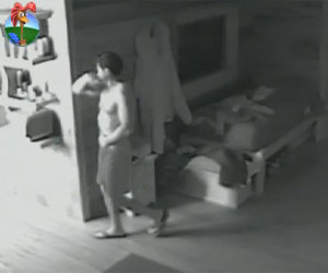 Felipe é o primeiro peão a acordar, antes mesmo do aviso sonoro das tarefas Felipe é o primeiro peão a acordar, antes mesmo do aviso sonoro das tarefas