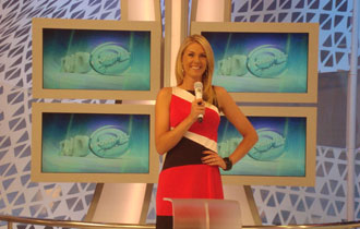 Qual look de Ana você mais gostou de vê-la usar durante o ano? Vote!
