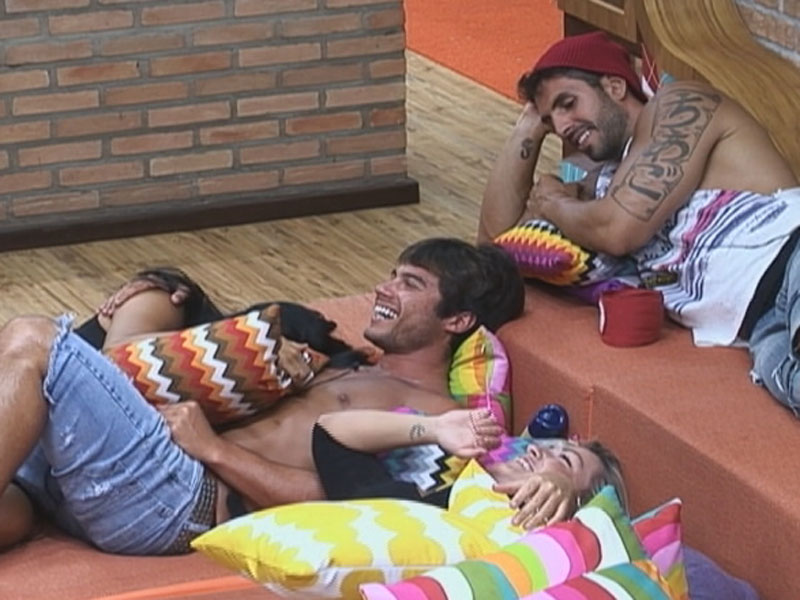Ao longo dos quase três meses de reality, não faltaram situações engraçadas e delizes inacreditáveis dos confinados. Divirta-se com as maiores gafes do reality!