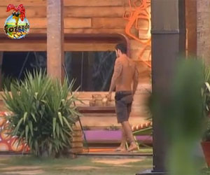 Thyago quer Angelis fora da Fazenda de Verão Thyago quer Angelis fora da Fazenda de Verão