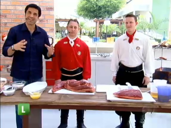 O churrasco preparado por Edu Guedes na sexta (8) foi um dos destaques do Hoje em Dia, com um verdadeiro esquenta para o feriado de Carnaval. Veja os ingredientes!