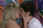 Veja como foi a emocionante despedida entre André e Fernanda
