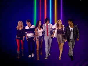 http://im.r7.com/record/files/2C95/948F/2ED9/7DC9/012E/DABF/B97F/0081/STILL_REBELDE_ABERTURA2300.jpg