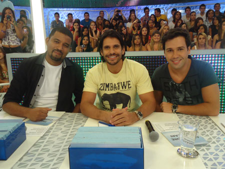 Alexandre Barilari lamenta desistência de um dos humoristas