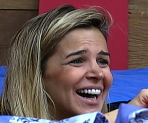 Robertha sorrindo Robertha sorrindo