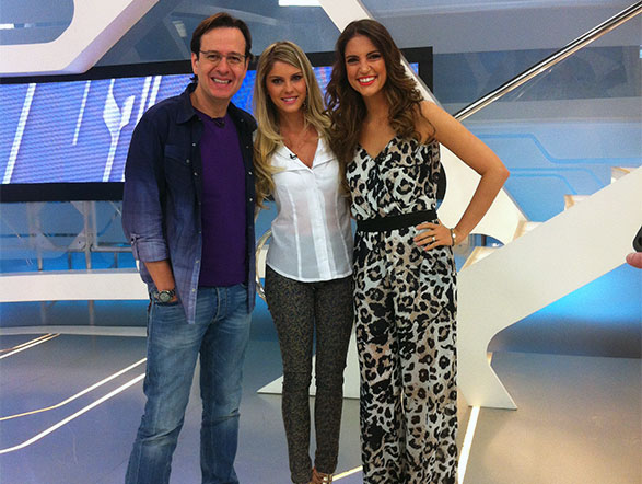 Bárbara também tirou várias fotos com a Chris e o Celso Aproveite e veja outras matérias, fotos e receitas do Hoje em Dia! Já curtiu a página do Hoje em Dia no Facebook? Clique! Siga o Hoje em Dia no Twitter e receba todas as notícias